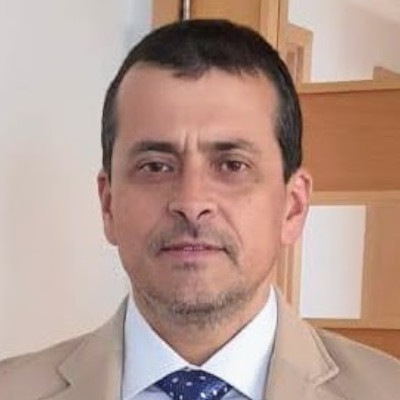 Dr. Marco Ulloa